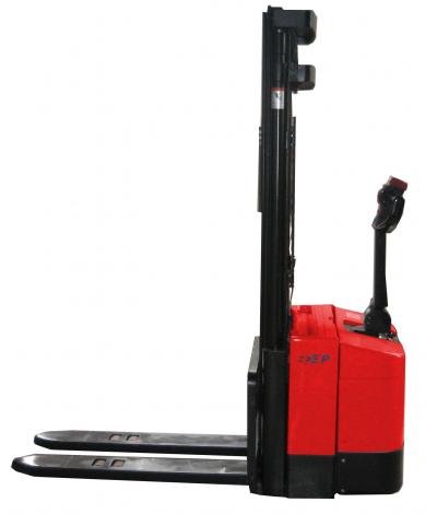 ELECTRIC STACKER (Elektrostapler)