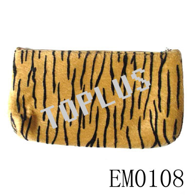 Cosmetic bag