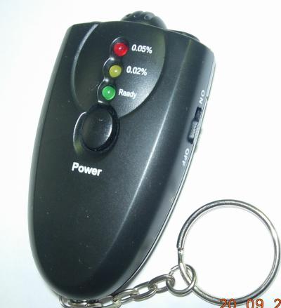Alcohol Breath Tester with Flash Light ()