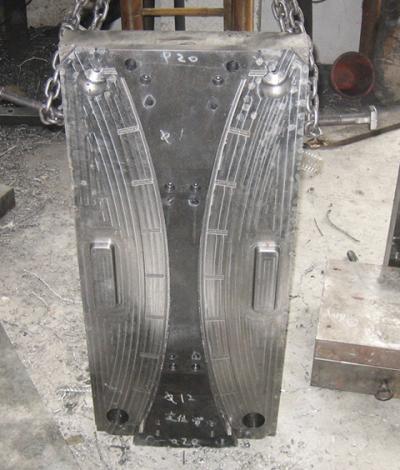 Rail Guide Mold (Rail Guide Mold)