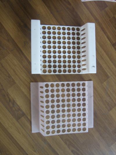 Porous Tray (Poreux bac)