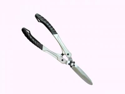 22` wavy hedge shear with forged aluminum handles (22 `ondulées de couverture de cisaillement avec poignées en aluminium forgé)