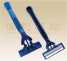 triple blade razor (тройным лезвием)